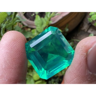 พลอย Columbia Green Doublet Emerald มรกต very fine lab made OCTAGON shape 15x15มม mm...15กะรัต 1เม็ด carats