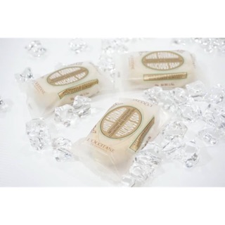 LOCCITANE ALMOND SOAP