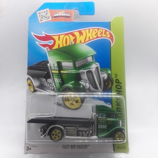 รถเหล็ก Hotwheels FAST-BED HAULER สีเขียว (ib22)