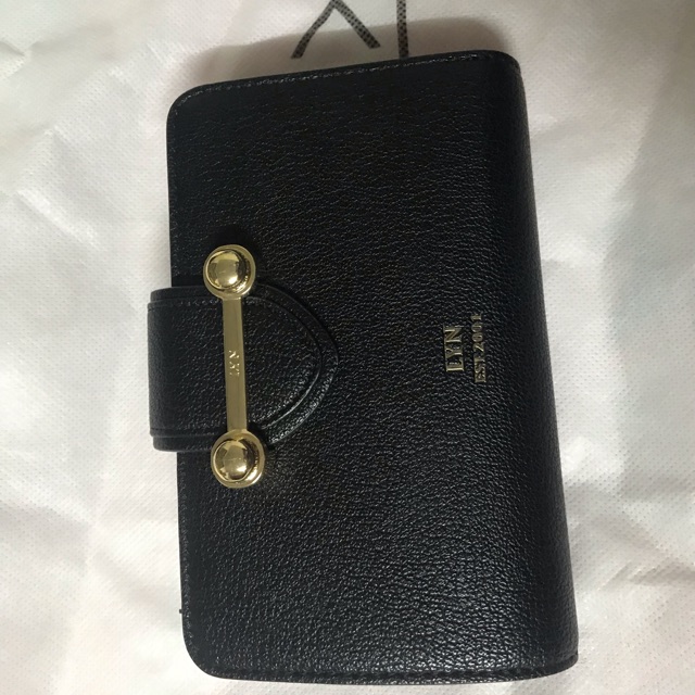 กระเป๋าสตางค์ใบกลาง Lyn ของแท้