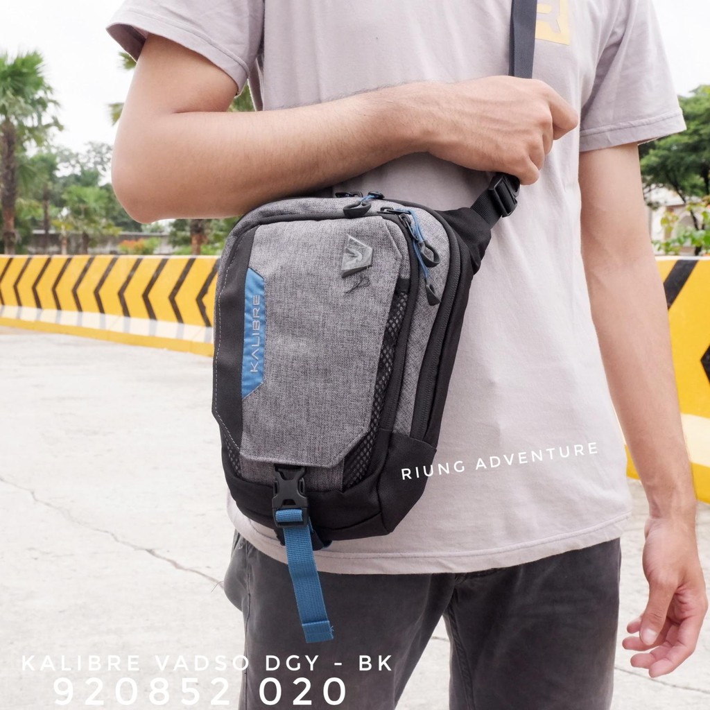 ล่าสุด Kalibre Vadso Travel Pouch กระเป๋าสะพายข้างผู้ชาย 920852 020 ต้นฉบับ
