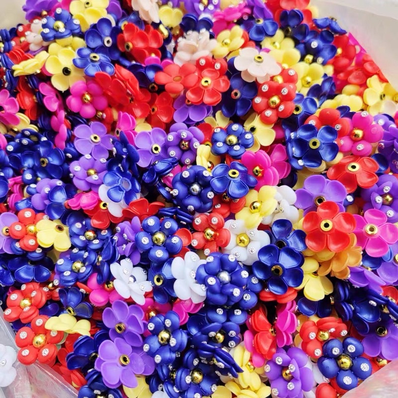 ดอกไม้ตกแต่ง DIY ของตกแต่ง