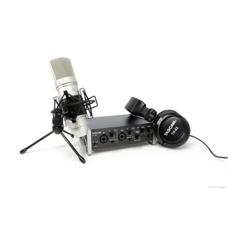 TASCAM : TRACKPACK 2X2 (ออดิโออินเตอร์เฟสของ Tascam 1ชุด ประกอบด้วย ไมค์,หูฟัง,ออดิโออินเตอร์เฟส,สายไมค์Home Studio)