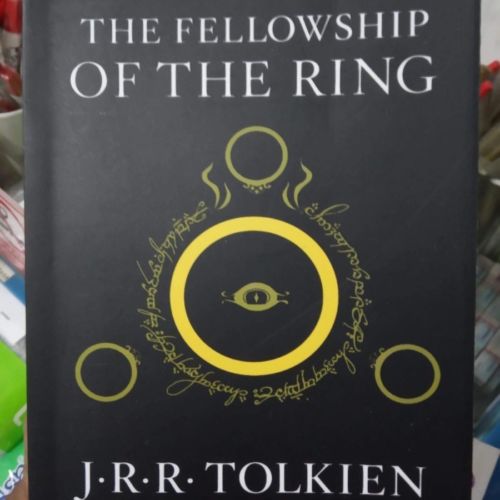 หนังสือ the Fellowship of the Ring (the Lord of the Rings, Book 1)