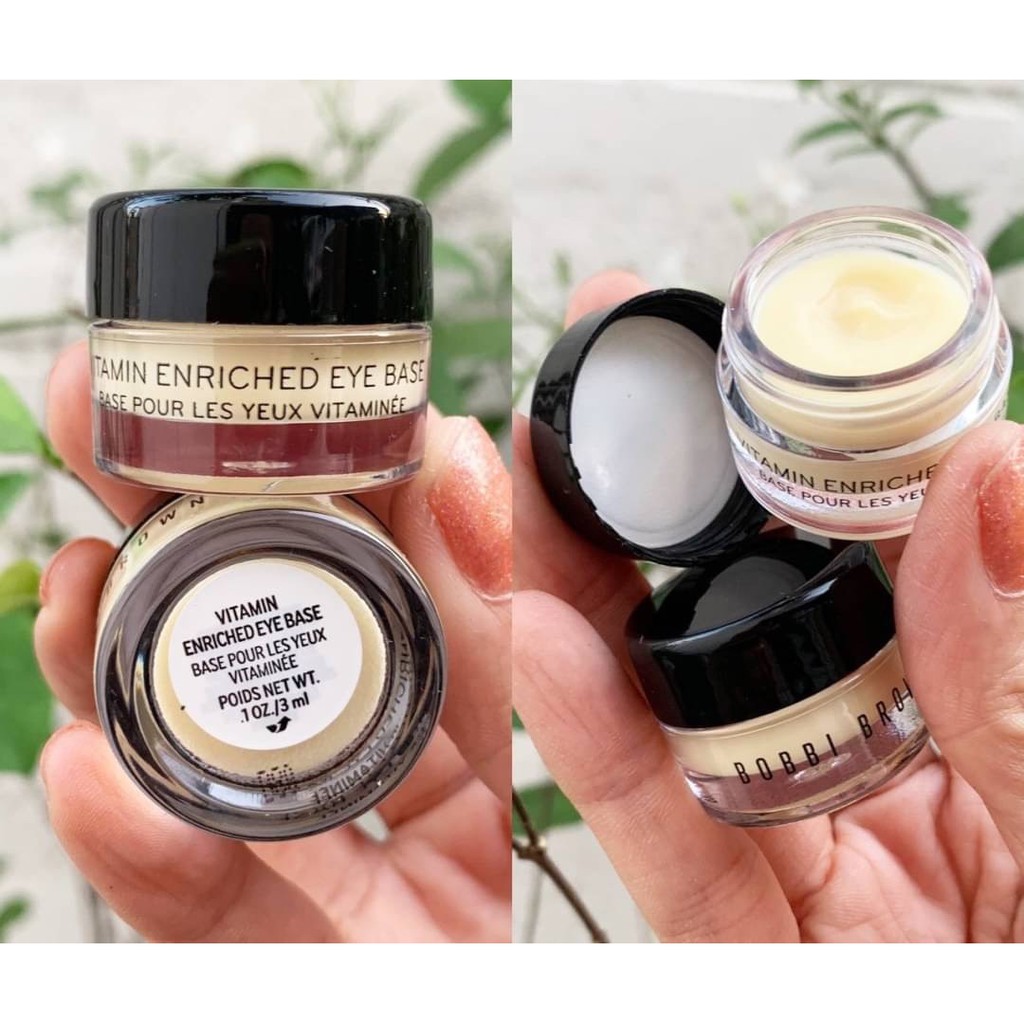 Bobbi Brown Vitamin Enriched EYE Base 3ml.  ราคา 650 บาท  เบสบำรุงใต้ตา Vitamin Enriched Eye Base ถู