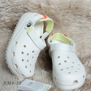 Crocs รองเท้าแตะแบบสวมมีรัดส้น