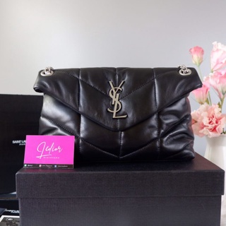 [ทักแชทก่อนสั่งซื้อ] YSL loulou buffer  size small 29cm. งานดีสุดสวยมากๆ ทำจากหนังแท้นำเข้านุ่มและละเอียด