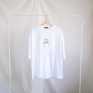 เสื้อยืดคอกลมเสื้อยืดโอเวอร์ไซส์ GURETO : Couple (White)S-3XL