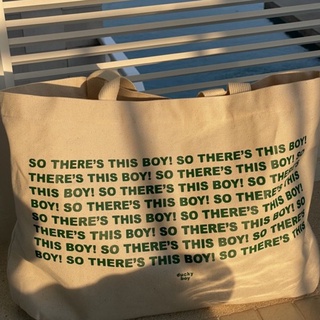 DUCKYBOY SO THERES THIS BOY TOTE (IVORY) กระเป๋าผ้า แคนวาส สีครีม (มีลายสกรีนหลายสี)