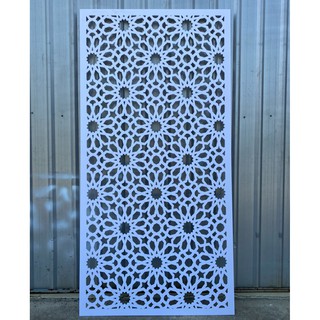 ไม้พลาสวูดลายฉลุ120x240ซม หนา10มิล ตกเต่งบ้าน