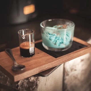 เมล็ดกาแฟ Thai คั่วกลางค่อนเข้ม โทน Caramel สำหรับ Mokapot และ กาแฟนม