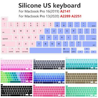 ฟิล์มซิลิโคน TPU ป้องกันคีย์บอร์ด ลายตัวอักษร US อุปกรณ์เสริม สําหรับ Macbook 2023 New air 13 A2941 A2681 Pro 13 14 16 นิ้ว 2020 2020 2019 A2289 A2251 A2141 Retina 13 16 นิ้ว 2021