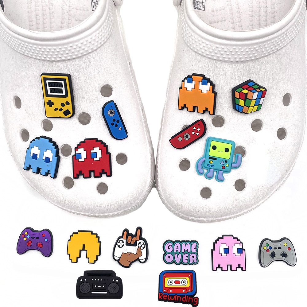 jibbitz ตัวติดรองเท้า crocs การตกแต่งที่สนุกสนาน ของขวัญสร้างสรรค์สุดพิเศษ การตกแต่งกระเป๋าชายหาด