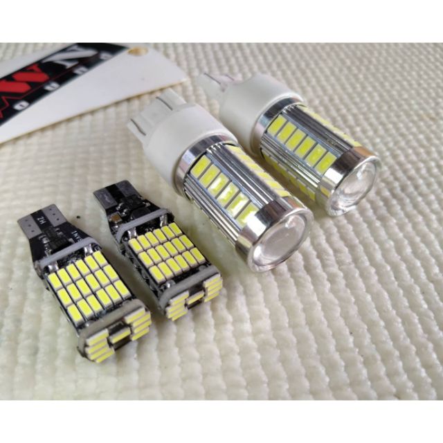 หลอดไฟถอย honda ทุกรุ่น LED 12V แบบเสียบ ส่งด่วนทุกวัน(สินค้า1คู่)