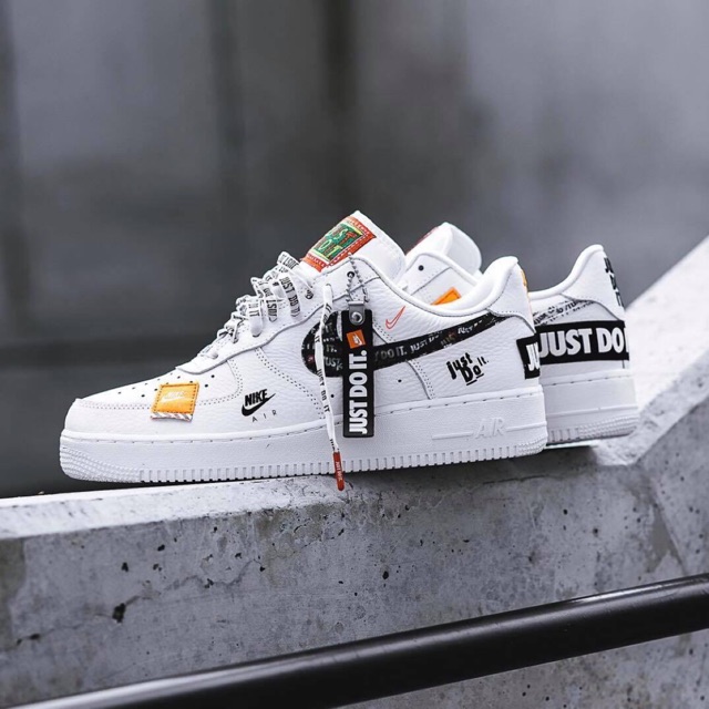 NIKE AIR FORCE 1 LOW “JUST DO IT” WHITE