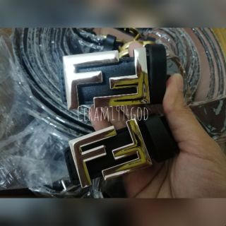 พร้อมส่ง ++ เข็มขัดแฟชั่น ตัวอักษร หัวสีเงิน