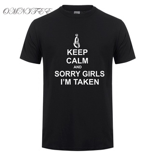 [COD]เสื้อยืดแขนสั้น ผ้าฝ้าย พิมพ์ลาย Omnitee Keep Calm And Sorry Im Taken สําหรับผู้ชายS-5XL