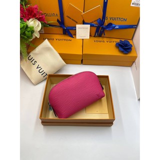 Louis vuitton cosmetic bag Grade vip size 16cm  อปก.full box set