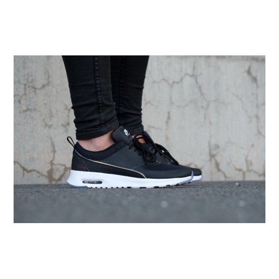 Sale!!ของแท้ 100% รองเท้าผ้าใบสีดำ Nike air max THEA ULTRA ส่งทันที