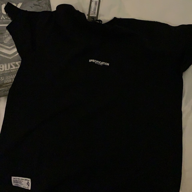 Izzue t shirt without.tag