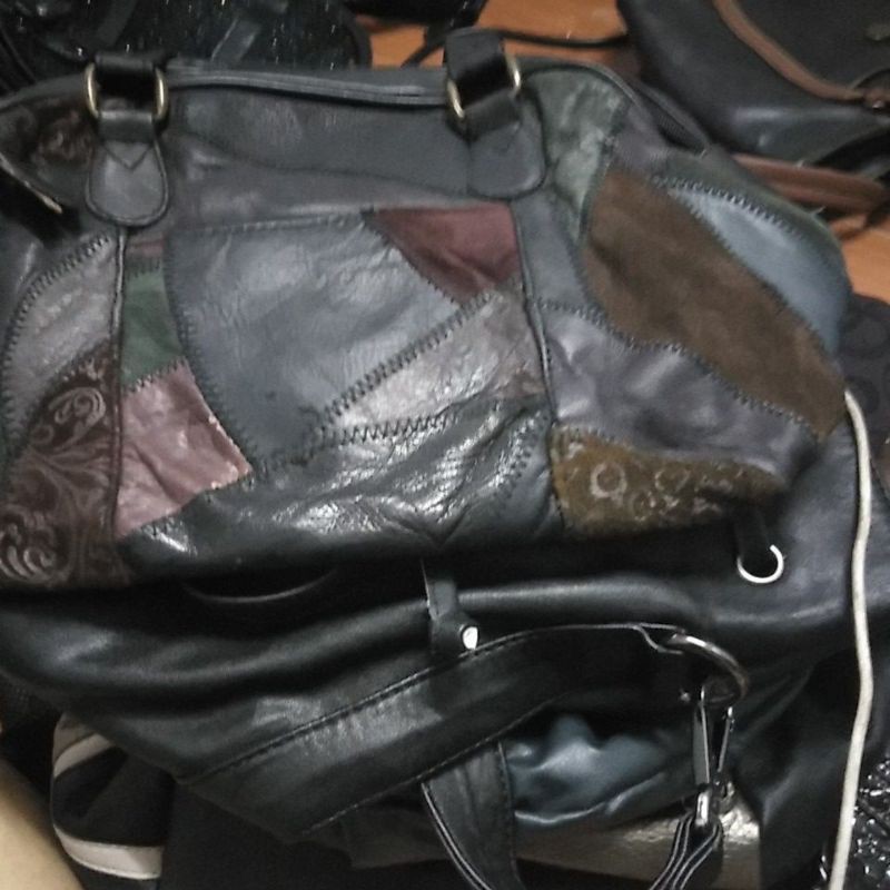 งานพี่ธิดา4แถม1ราคา116บาทค่ะ