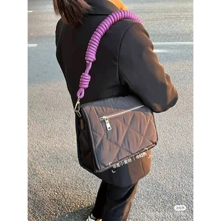 Vintage Baguette Bags กระเป๋าทรงหมอน สายคล้องไหล่เป็นเชือกถัก สยเก๋มากสาว