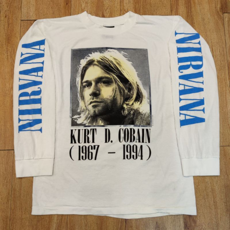 NIRVANA KURT COBAIN (1967-1994) LONG SLEEVES เสื้อวง เสื้อทัวร์ เสื้อแขนยาวจั้มแขน