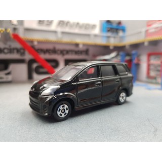 โมเดลรถเหล็ก tomica toyota avanza ขนาด 1/64