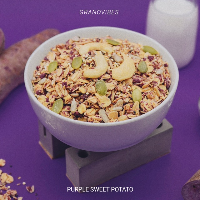 [เจ💛] Granovibes Veggie กราโนไวบ์ส  กราโนล่า สูตรมันม่วง (Purple Sweet Potato) 300 กรัม
