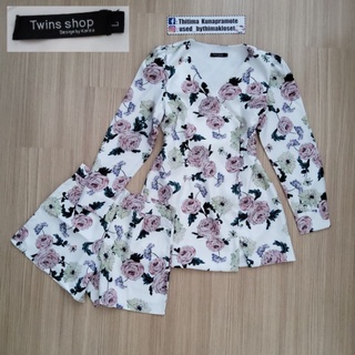 เซตเสื้อกางเกงลายดอกไม้ งานป้าย Twins shop size L