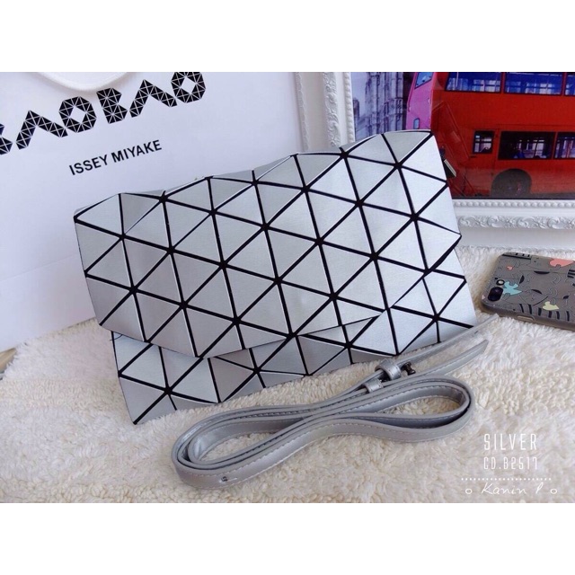 Karaya Tonneau matte