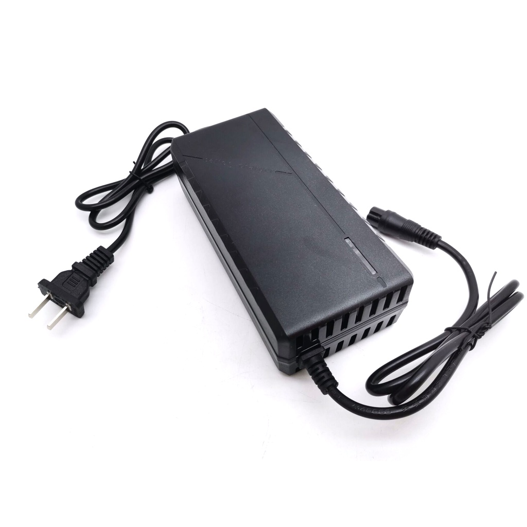 Sealup Sealup Sealup 48V เครื่องชาร์จแบตเตอรี่สกู๊ตเตอร์ไฟฟ้า 54.6V 3.0A เครื่องชาร์จแบตเตอรี่ลิเธียมไอออน