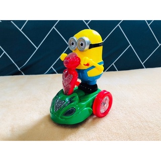 ของเล่น สกู๊ตเตอร์ มินเนียน ร้องเพลงได้  petite minion (สินค้าพร้อมส่ง)