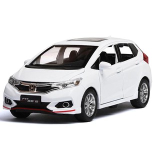 โมเดลรถยนต์ HONDA FIT (JAZZ) 5 ประตู ทำจากเหล็ก 061