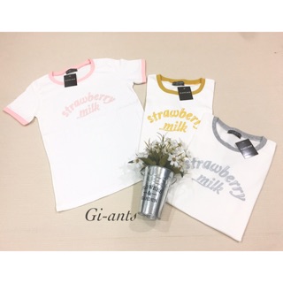 เสื้อยืดพิมพ์ลาย strawberry 🍓