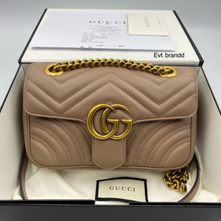 Used like newww Gucci marmont 22 cm. Y.19 Fullbox