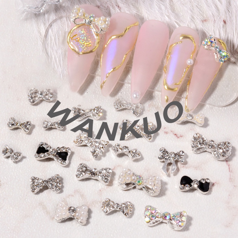 【WANKUO】สติกเกอร์คริสตัล รูปโบว์ ประดับไข่มุก พลอยเทียม แวววาว เครื่องประดับ สําหรับตกแต่งเล็บผู้หญิง 1 ชิ้น