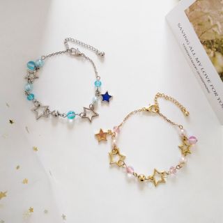 สร้อยข้อมือดาว • Starry Bracelet