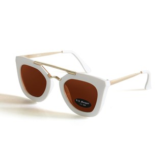 AJ Morgan Electric Sunglasses White, Brown Lens แว้นกันแดด สีขาวเลนส์น้ำตาล