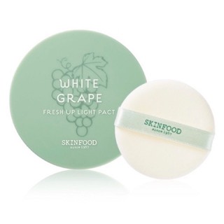 แป้งพัฟ Skinfood White grape fresh up light pact 12g.( แป้งองุ่น )