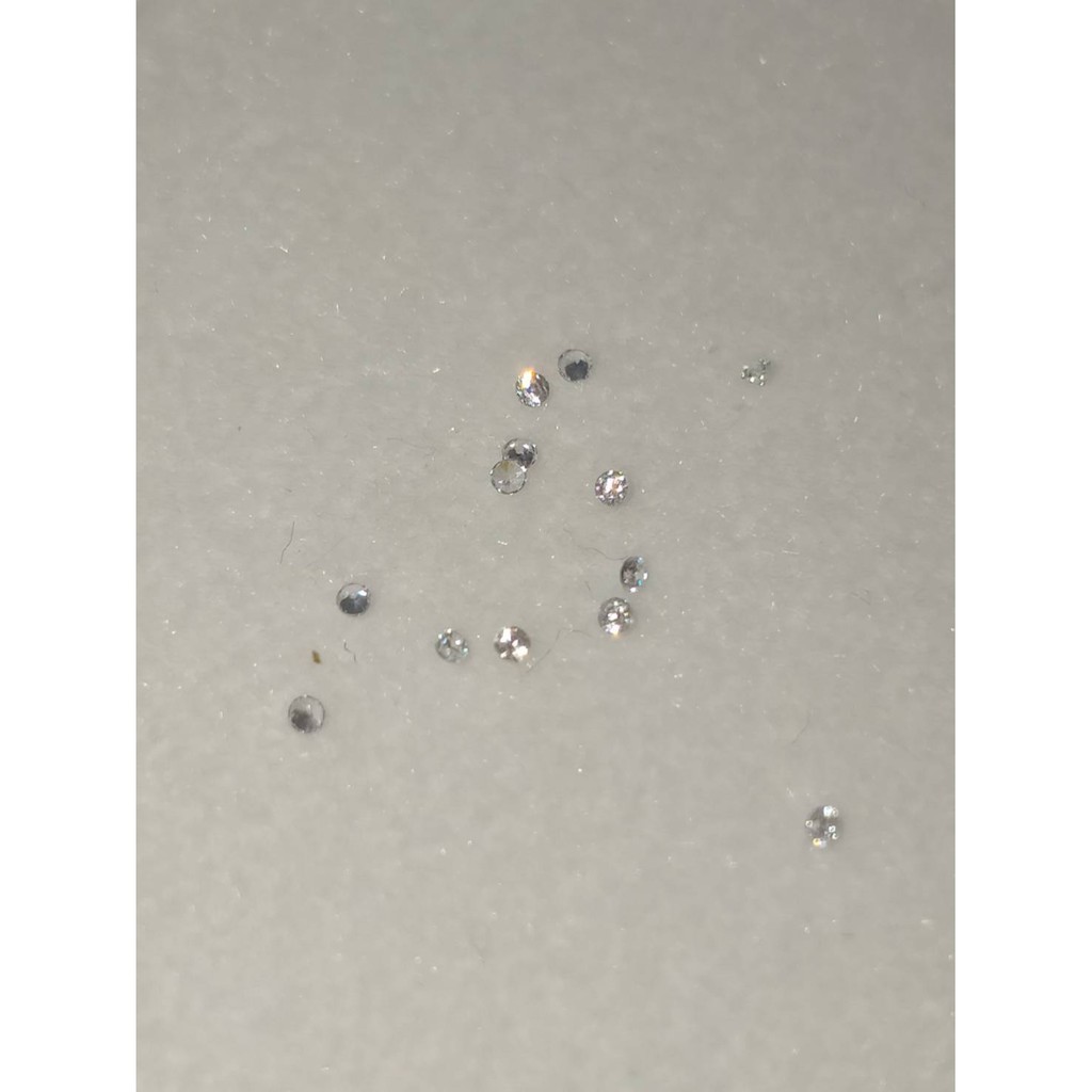 Cพลอยเพทาย สีขาว White Zircon เจียรเหลี่ยมก้นเพชร กลม 1-3 mm. เหมาะทำฝังพลอย แหวนเพชร จี้เพชร ต่างหูเพชร พลอยแท้ธรรมชาติ