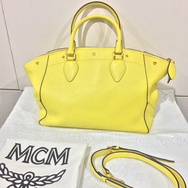 กระเป๋า MCM ของแท้