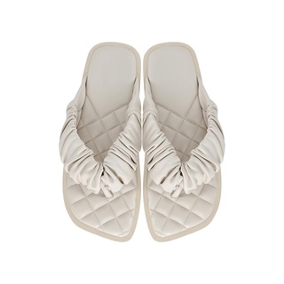SHU PALETTE SOFT TONG SANDALS MUFFIN WHITE CHOC รองเท้าแตะ