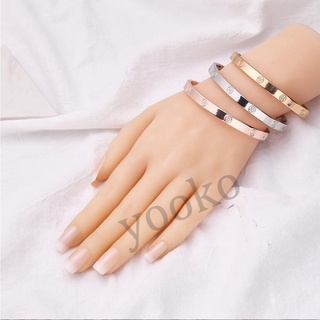 สร้อยข้อมือไทเทเนียม 18K สําหรับผู้หญิง