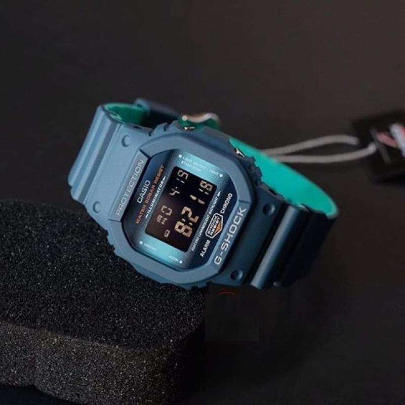 Win Watch Shop นาฬิกา Casio GShock รุ่น DW5600CC2DR นาฬิกาผู้ชายสายเรซิ่นสีกรมฟ้า