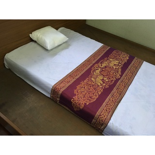 ผ้าคาดเตียง ผ้าคาดโต๊ะ ลายช้าง ขนาด48*200 ซม. Bed/Table runner Elephant design 48*200 cm.