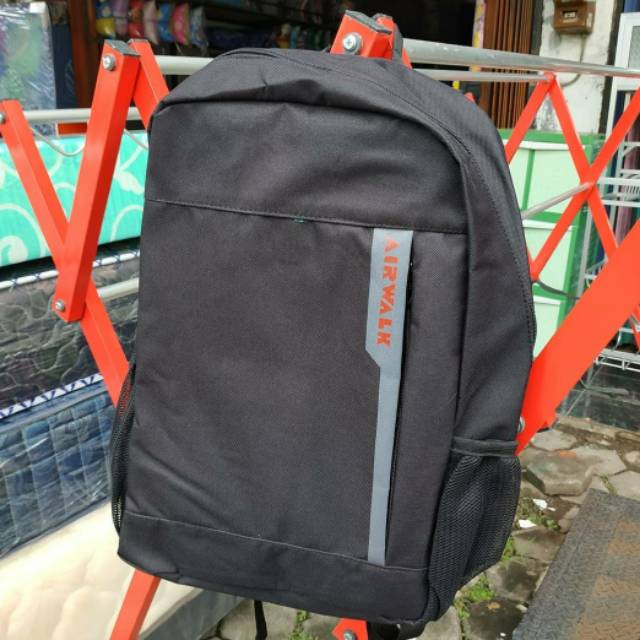 กระเป๋าเป้ AIRWALK EDDEN ดั้งเดิม