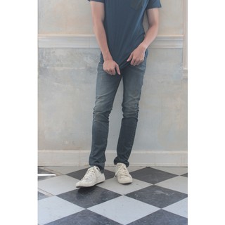 TBY JEANS กางเกงยีนส์ผู้ชายทรงขากระบอก ผ้ายืด รุ่น TY1200