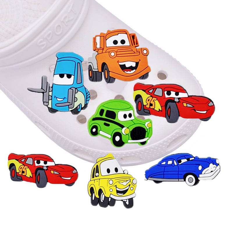 การ์ตูนรถแข่ง Jibits Croc Charms เครื่องบิน Crocks Jibbitz เรือรองเท้า Charm Pin Lightning Mcqueen Crocs สําหรับชายรองเท้าเด็กอุปกรณ์เสริม