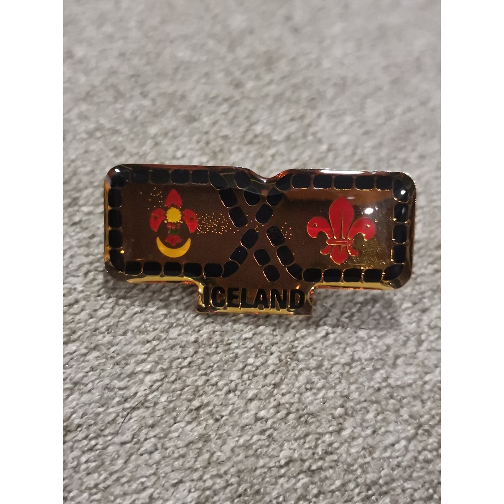 & ICELAND SCOUT PIN*